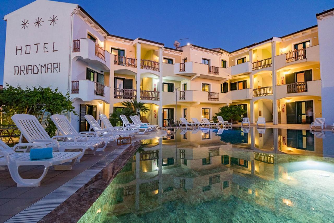 Ariadimari Hotel 3*