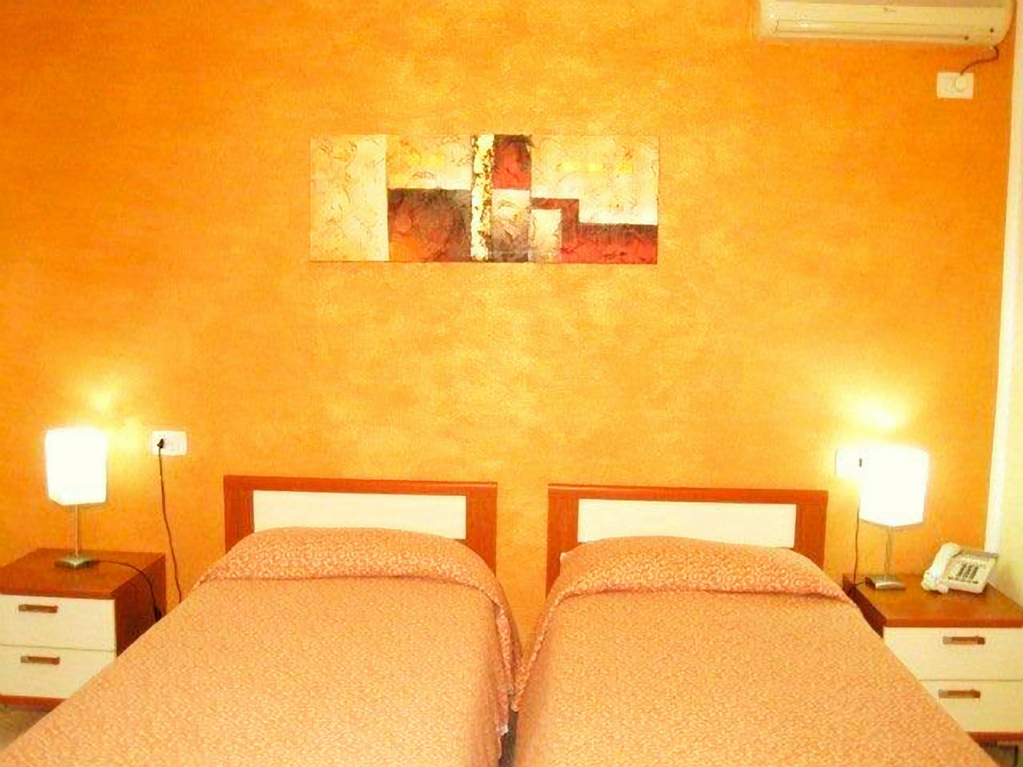 Hotel Ariadimari 3*